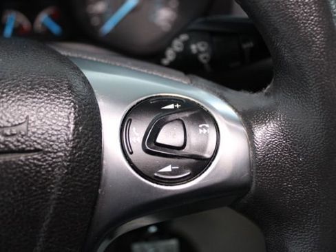 Used 2015 Ford Transit Connect XLT image 17