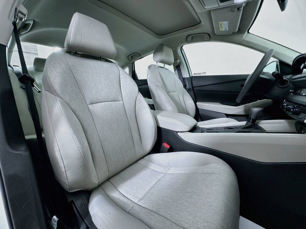 Used 2025 Honda Accord SE image 36