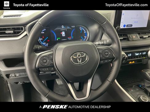 Certified 2025 Toyota RAV4 XLE Premium AWD/4WD image 28