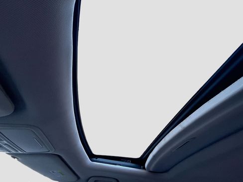 Used 2015 Honda Odyssey EX-L image 21