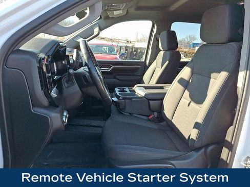 Used 2024 GMC Sierra 2500 SLE image 17