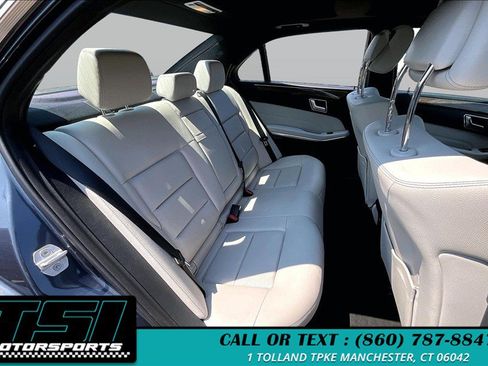 Used 2016 Mercedes-Benz E 350 4MATIC Sedan image 26