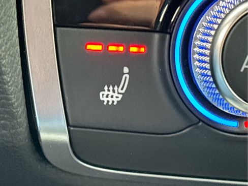 Used 2021 Audi Q3 2.0T Premium image 17