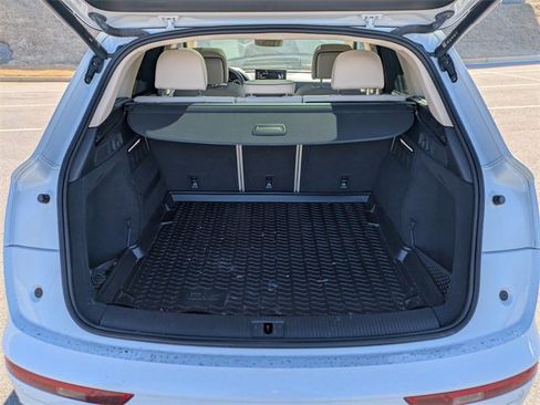 Used 2021 Audi Q5 2.0T Premium Plus w/ Premium Plus Package image 13