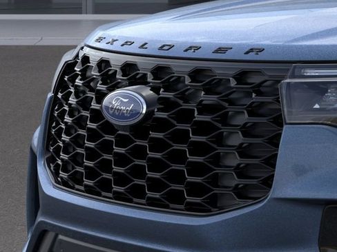 New 2026 Ford Explorer ST-Line AWD/4WD image 17