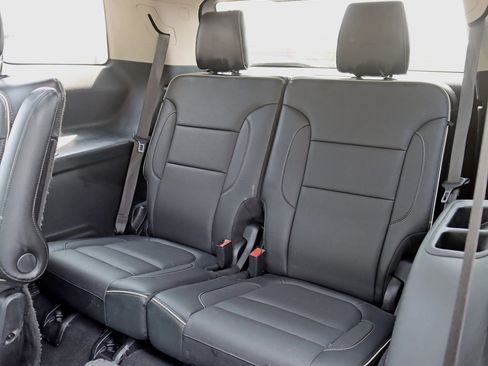 Used 2019 GMC Acadia Denali w/ Technology Package image 33