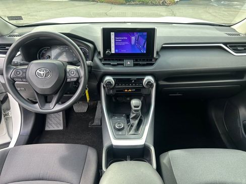 Certified 2023 Toyota RAV4 LE AWD/4WD image 21