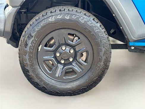 Used 2021 Jeep Wrangler Sport AWD/4WD image 33