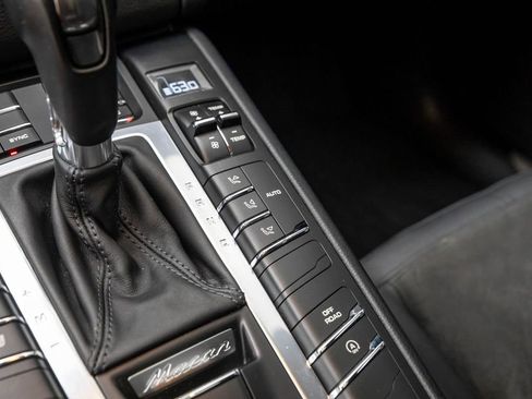 Used 2016 Porsche Macan S AWD/4WD image 35