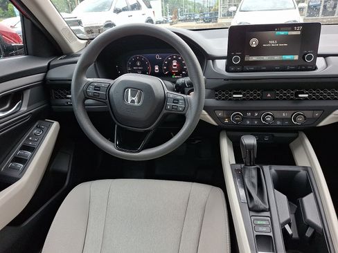 Certified 2024 Honda Accord EX image 14