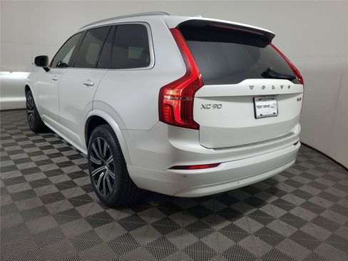 Certified 2023 Volvo XC90 B6 Core w/ Protection Package Premier AWD/4WD image 4