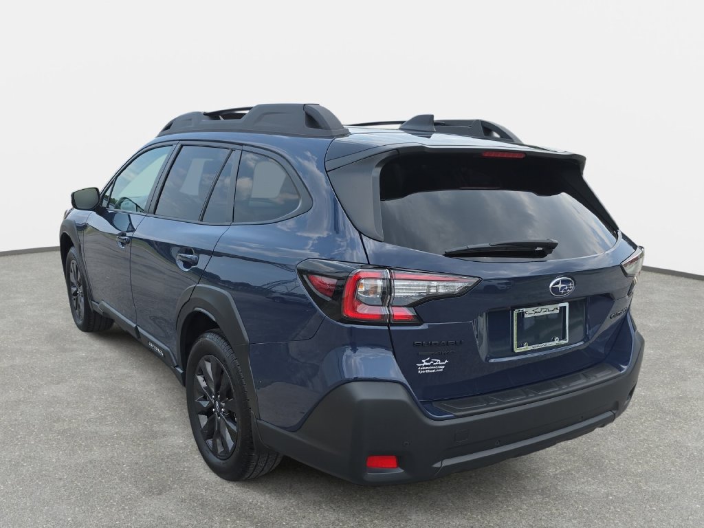 Used 2025 Subaru Outback Onyx Edition AWD/4WD image 7