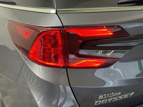 Used 2026 Honda Odyssey Touring image 36
