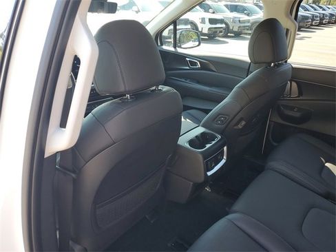 New 2026 Kia Carnival SX Prestige image 17