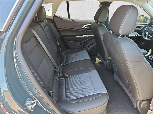 Used 2026 Chevrolet Trax LT w/ Driver Confidence Package FWD image 25