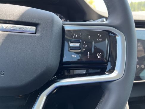 Used 2025 Land Rover Discovery Sport S AWD/4WD image 19