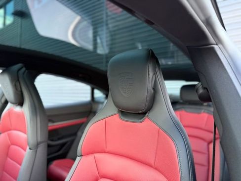 New 2026 Porsche Taycan 4S AWD/4WD image 28