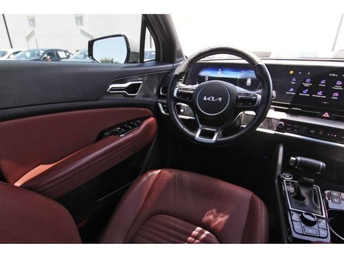 Used 2024 Kia Sportage SX FWD image 6