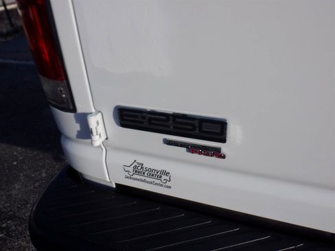 Used 2014 Ford E-250 and Econoline 250 w/ Commercial Cargo Van Package image 6