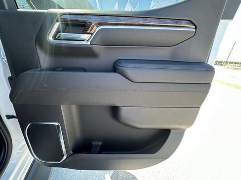 New 2026 GMC Sierra 1500 Elevation w/ Elevation Premium Package image 28