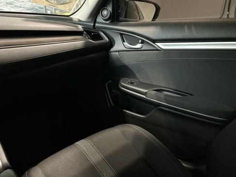 Used 2020 Honda Civic EX image 22