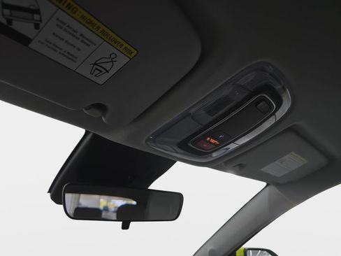 Used 2024 Hyundai Kona SEL image 25