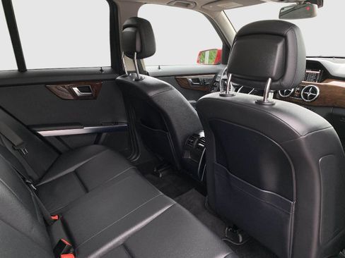 Used 2013 Mercedes-Benz GLK 350 4MATIC image 40