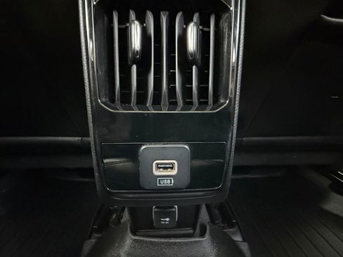 Used 2022 Jeep Compass Latitude image 30