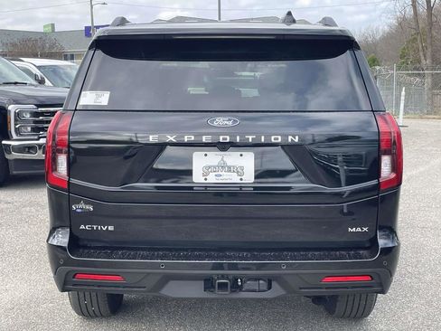 New 2026 Ford Expedition Max Active image 4