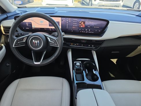 Certified 2025 Buick Envision Avenir AWD/4WD image 8