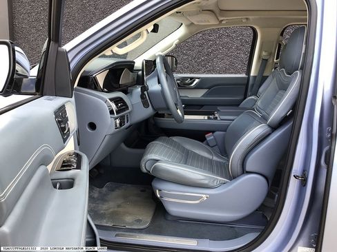 Used 2020 Lincoln Navigator Black Label AWD/4WD image 8