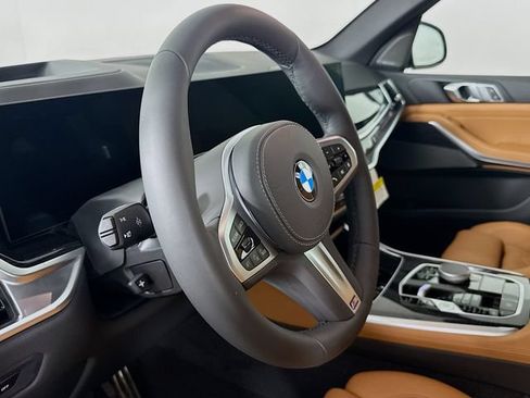New 2026 BMW X5 xDrive40i w/ M Sport Package AWD/4WD image 11