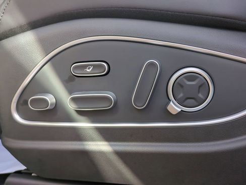 New 2026 Hyundai Palisade Calligraphy FWD image 24