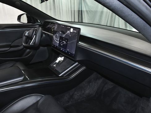 Used 2021 Tesla Model S Plaid image 53