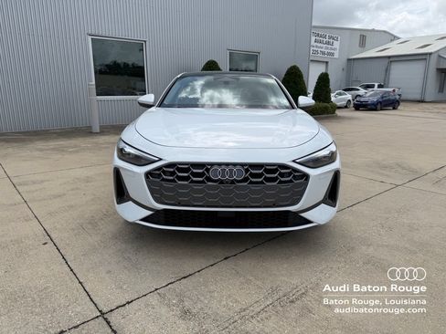 Used 2025 Audi A5 2.0T Premium w/ Convenience Package AWD/4WD image 2