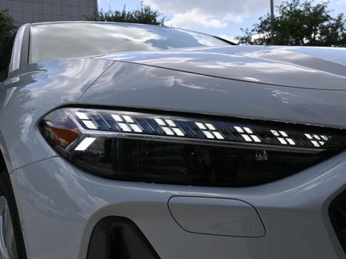 Used 2025 Audi A5 2.0T Premium Plus image 11