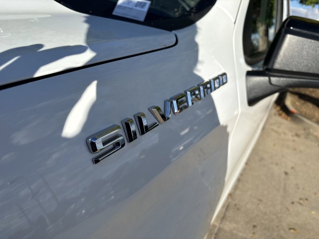 Certified 2026 Chevrolet Silverado 1500 RST AWD/4WD image 36