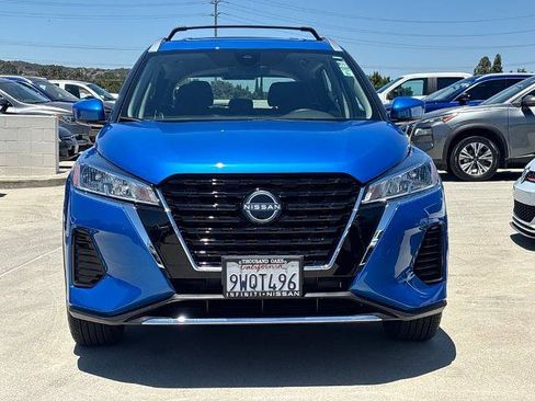 Certified 2024 Nissan Kicks SV w/ Interior Electronics Package FWD image 10