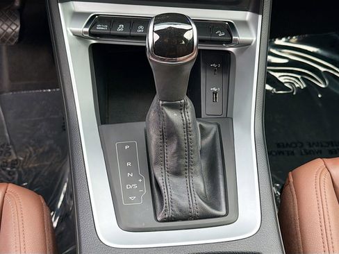 Used 2020 Audi Q3 2.0T Premium w/ Convenience Package image 30