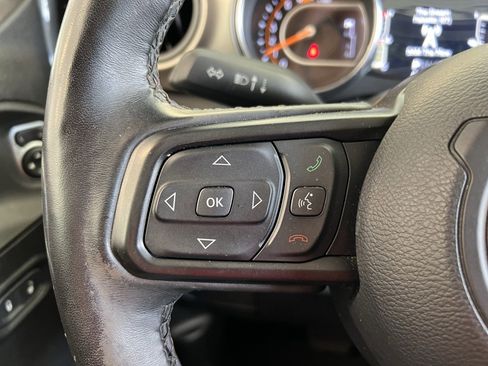 Used 2021 Jeep Wrangler Unlimited Sport image 17