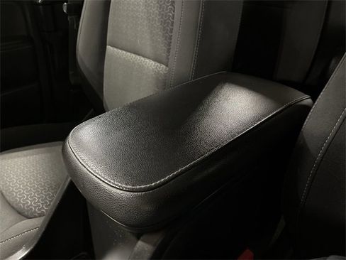 Used 2017 GMC Canyon SLE w/ SLE Convenience Package image 25