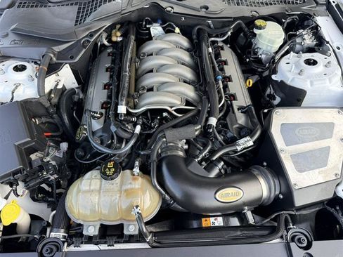 Used 2016 Ford Mustang GT Premium w/ Equipment Group 401A RWD image 31