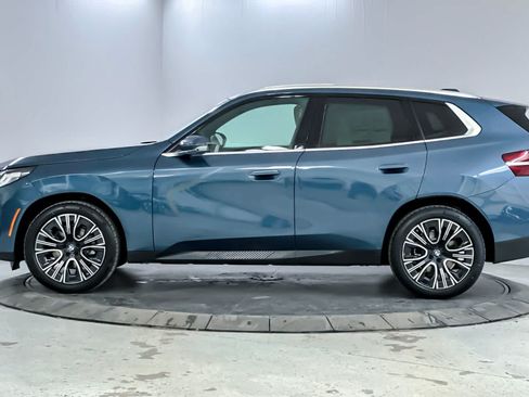 Used 2026 BMW X3 xDrive30i w/ Premium Package AWD/4WD image 5