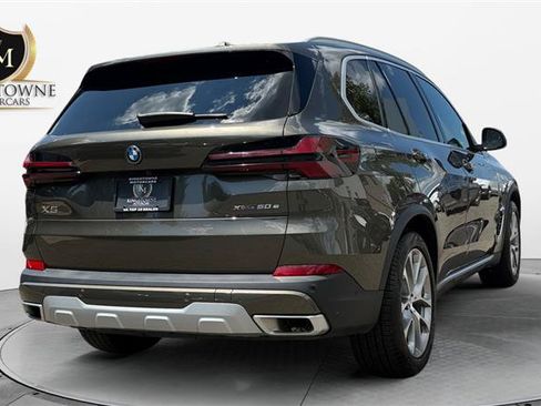 Used 2026 BMW X5 xDrive50e AWD/4WD image 5