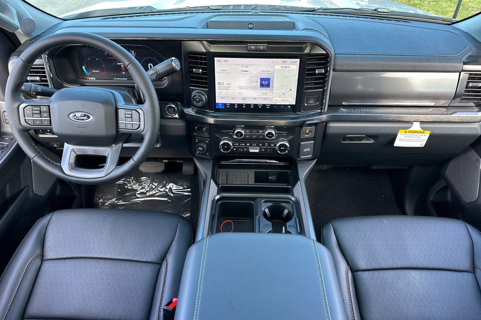 New 2026 Ford F250 Lariat w/ Black Appearance Package AWD/4WD image 12