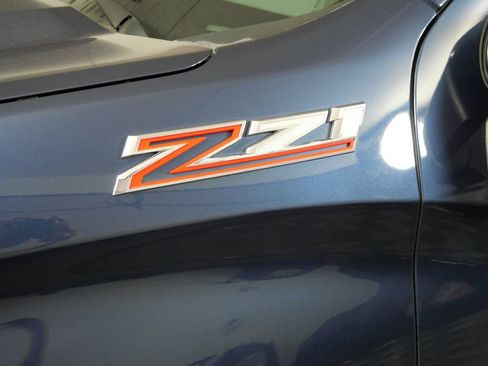 Used 2021 Chevrolet Silverado 1500 LTZ AWD/4WD image 9