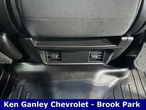 Used 2020 Chevrolet Silverado 1500 Custom w/ Custom Value Package image 19