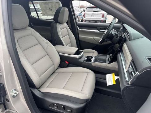 New 2026 GMC Terrain Elevation w/ Elevation Premium Package image 13