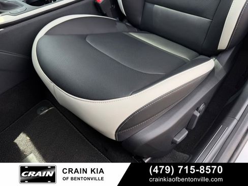 New 2026 Kia K4 GT-Line Turbo w/ GT-Line Premium Package FWD image 24