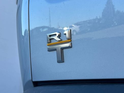 Used 2023 Rivian R1T Adventure image 17